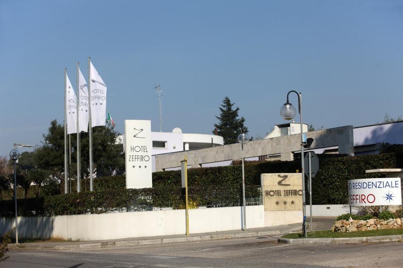 Hotel Zeffiro Sabaudia Luaran gambar